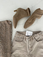 Mocha Bootie Lean