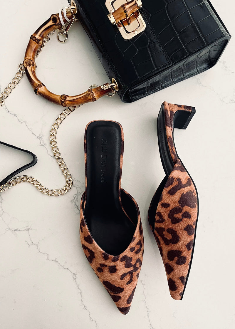 Camel Leopard Slide