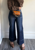 Denim Isla Mid Rise Pintuck Crop