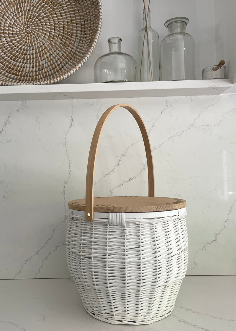Z ZAura Beach Party Picnic Basket