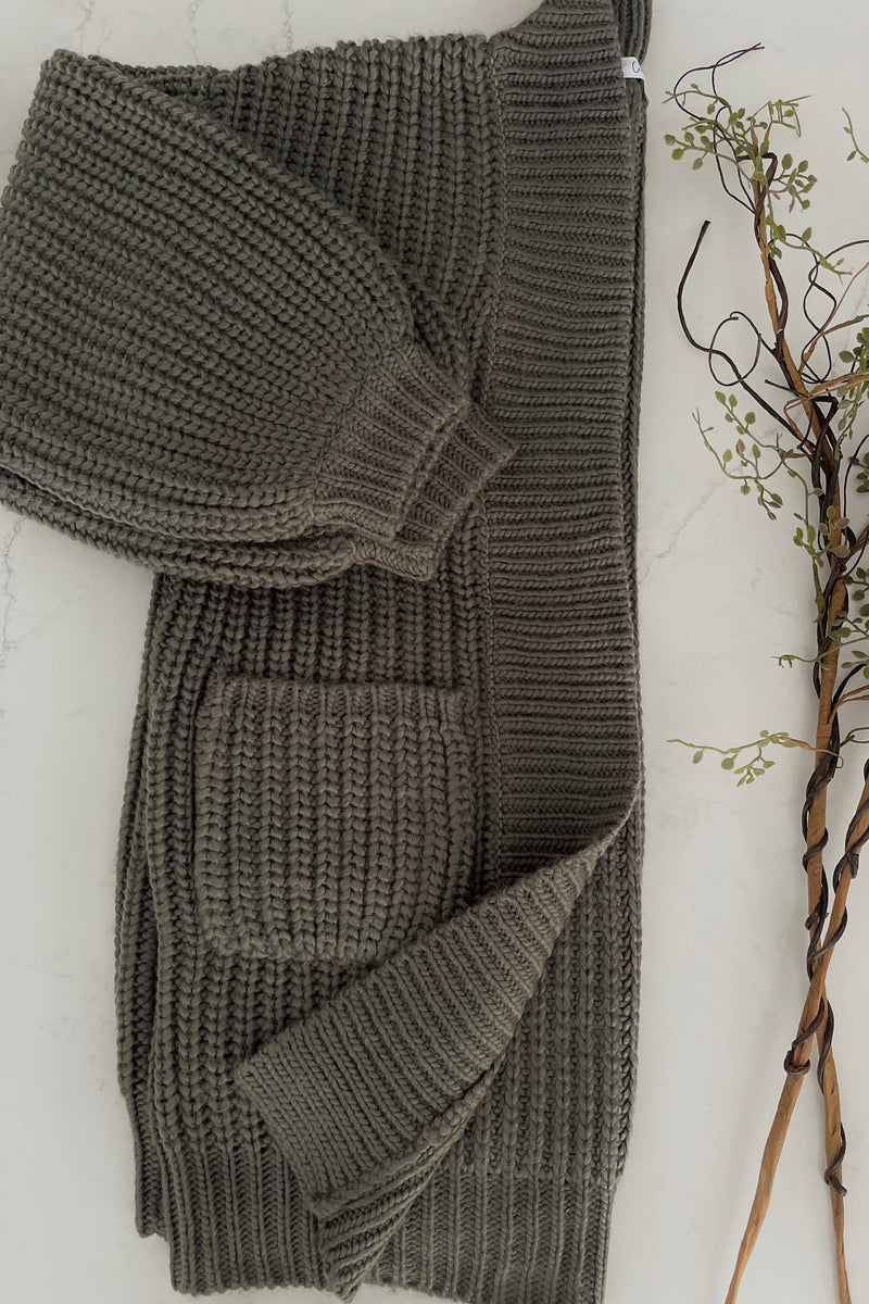 Olive Chuncky Knit Cardi