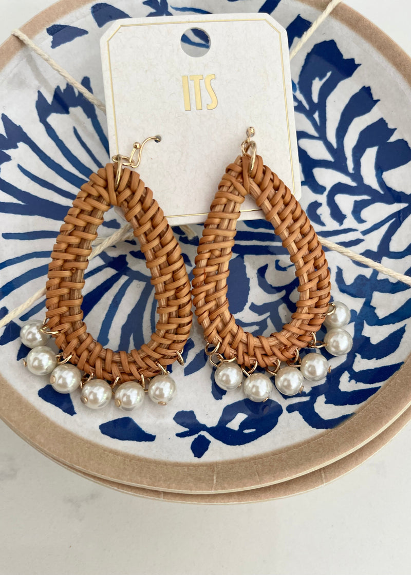 Camel Rattan and Pearl