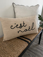 Z ZAura C'Est Noel Pillow