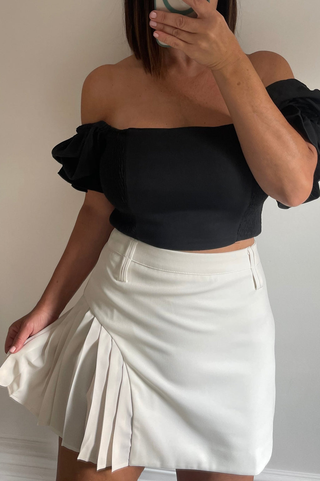 Black Paris Sleeve Crop